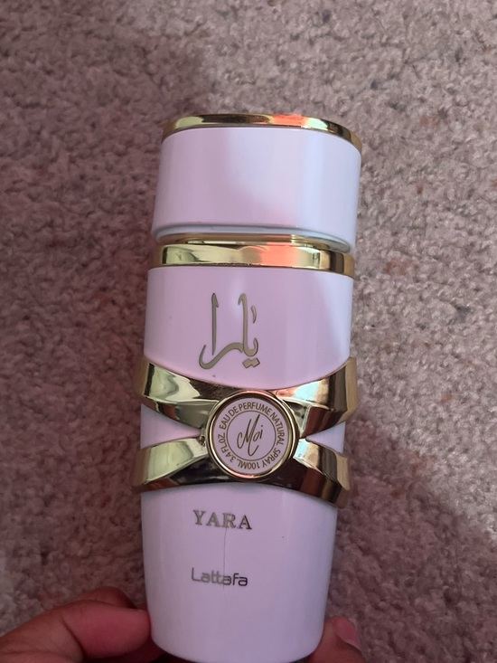 Yara Other - Yara Women's Spray Perfume – Pink & Gold Accent